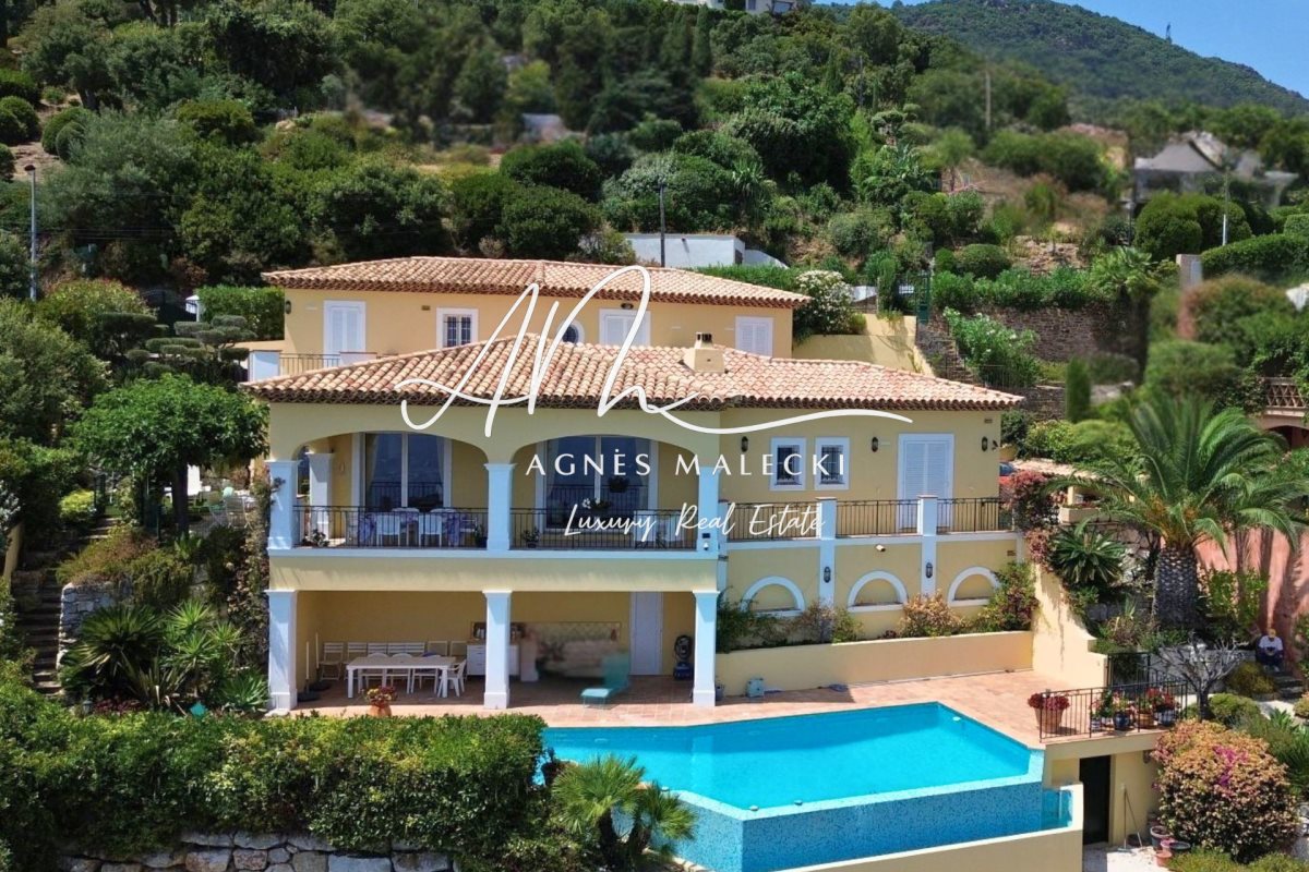 Maison à vendre, 225m², Rayol-Canadel-sur-Mer