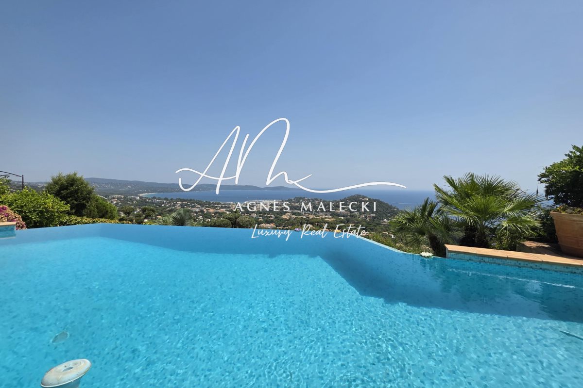 Maison à vendre, 225m², Rayol-Canadel-sur-Mer