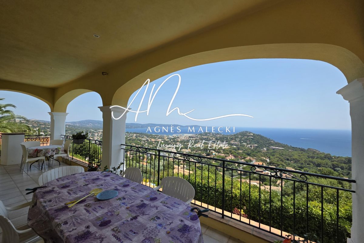 Maison à vendre, 225m², Rayol-Canadel-sur-Mer