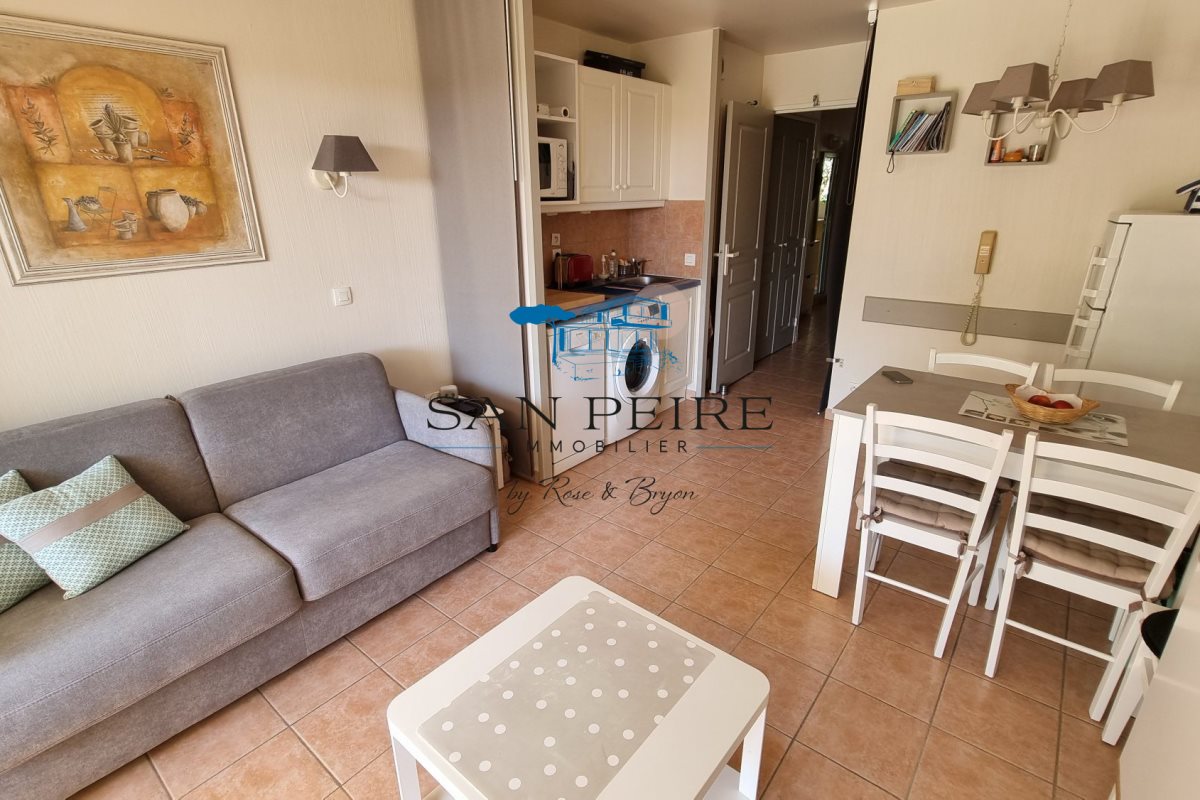 Appartement à vendre, 32m², Roquebrune-sur-Argens