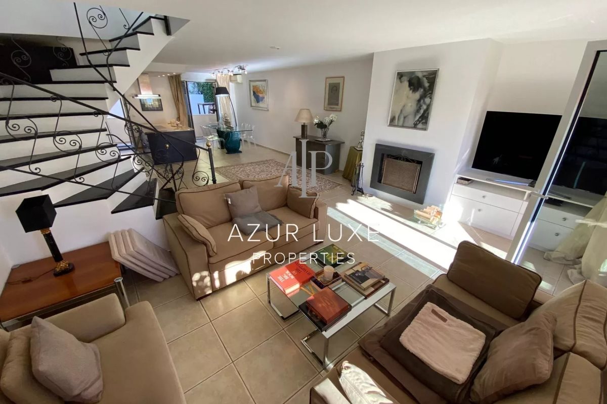 Maison à vendre, 222m², Eze