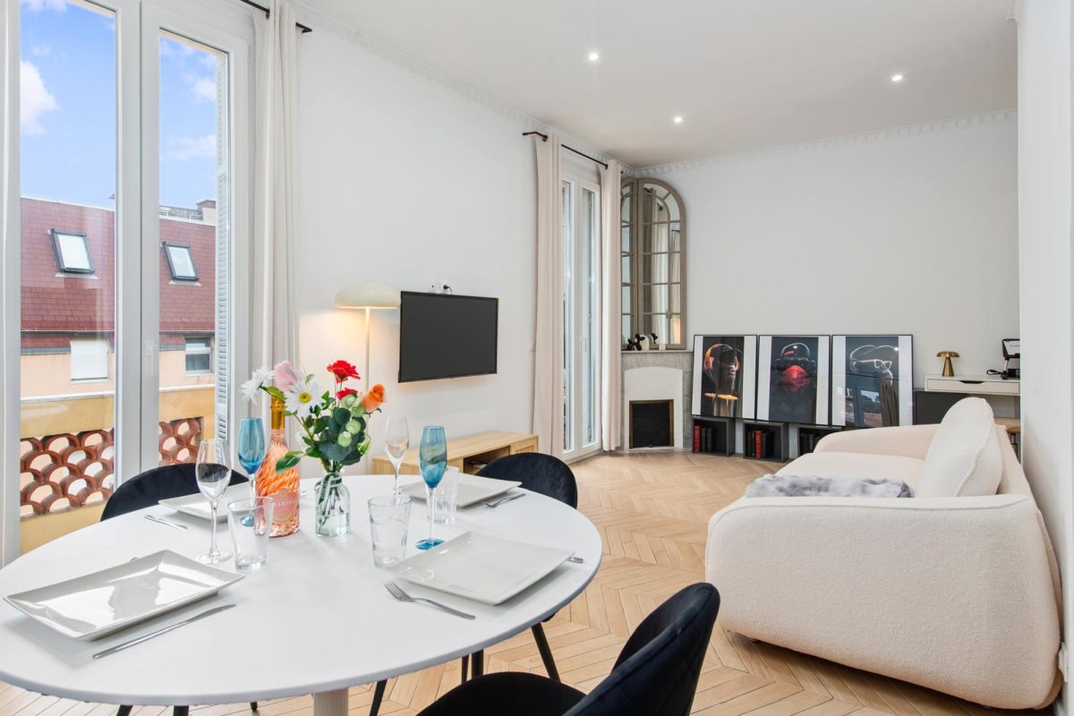 Appartement à louer, 48m², Beausoleil