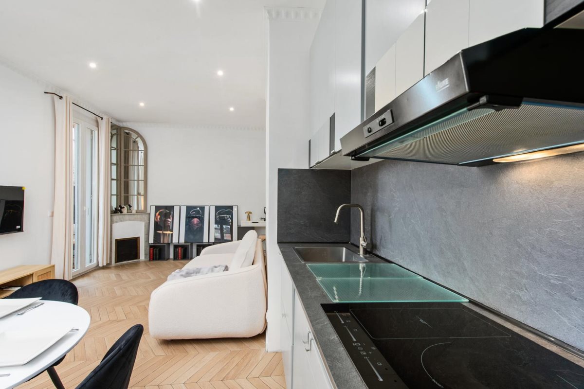 Appartement à louer, 48m², Beausoleil