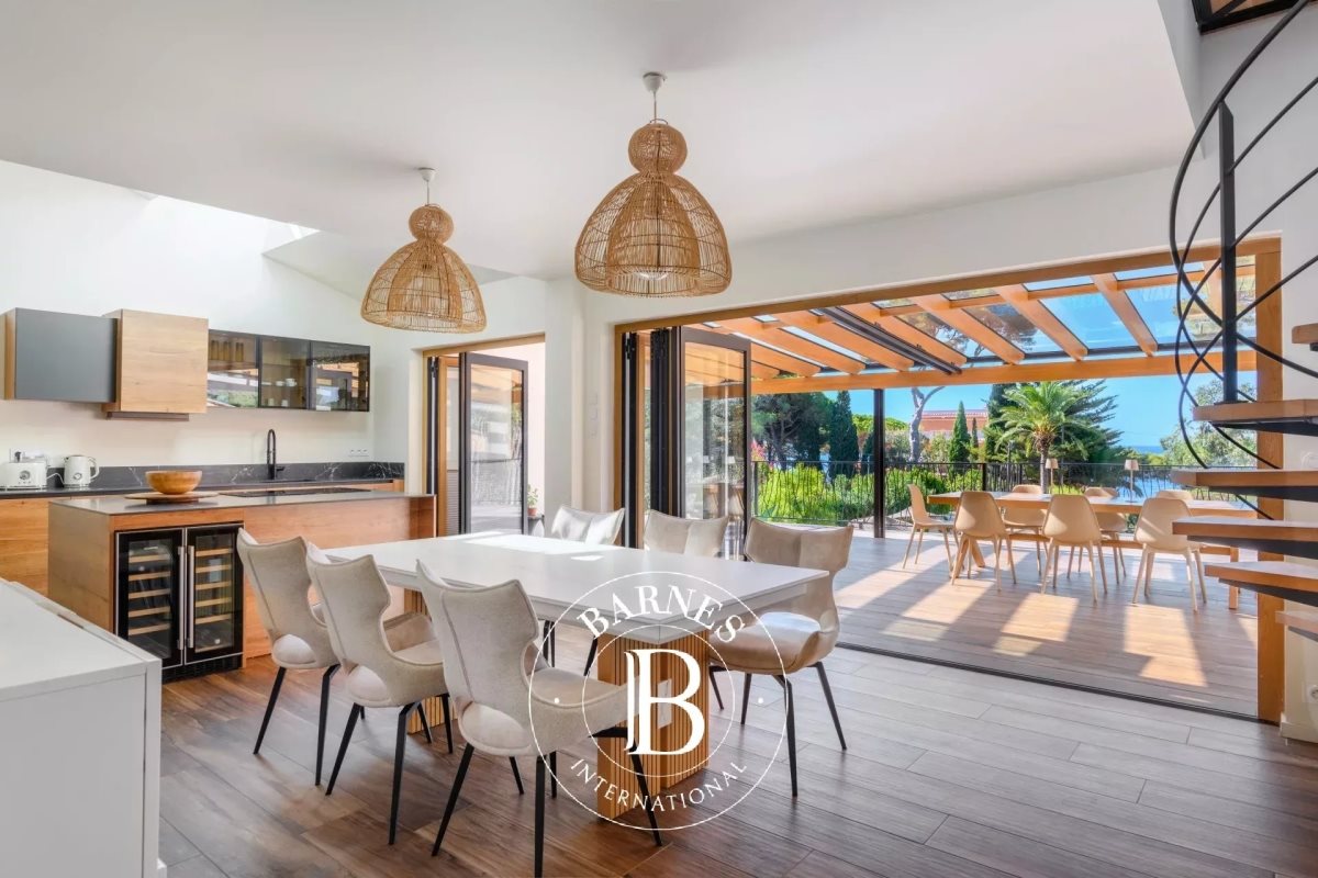 Maison à vendre, 1270m², Carqueiranne