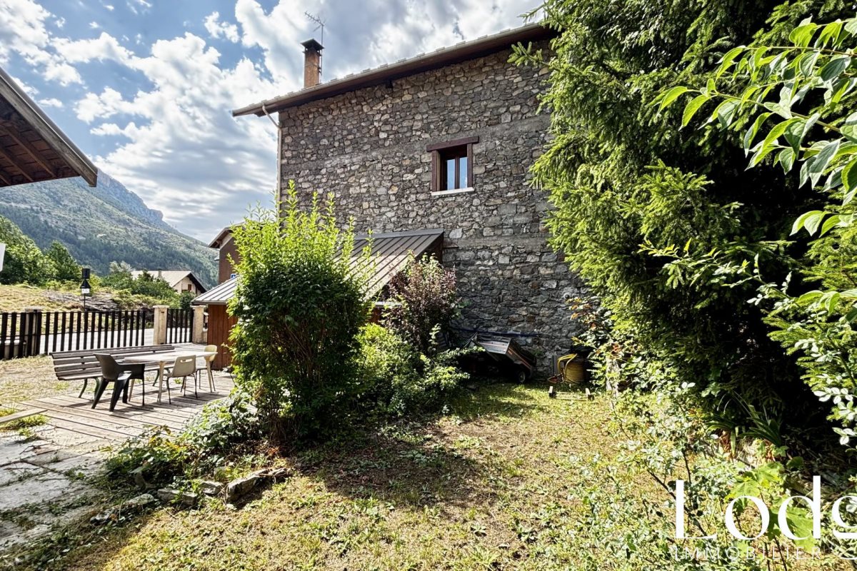 Maison à vendre, 145m², L'Argentière-la-Bessée