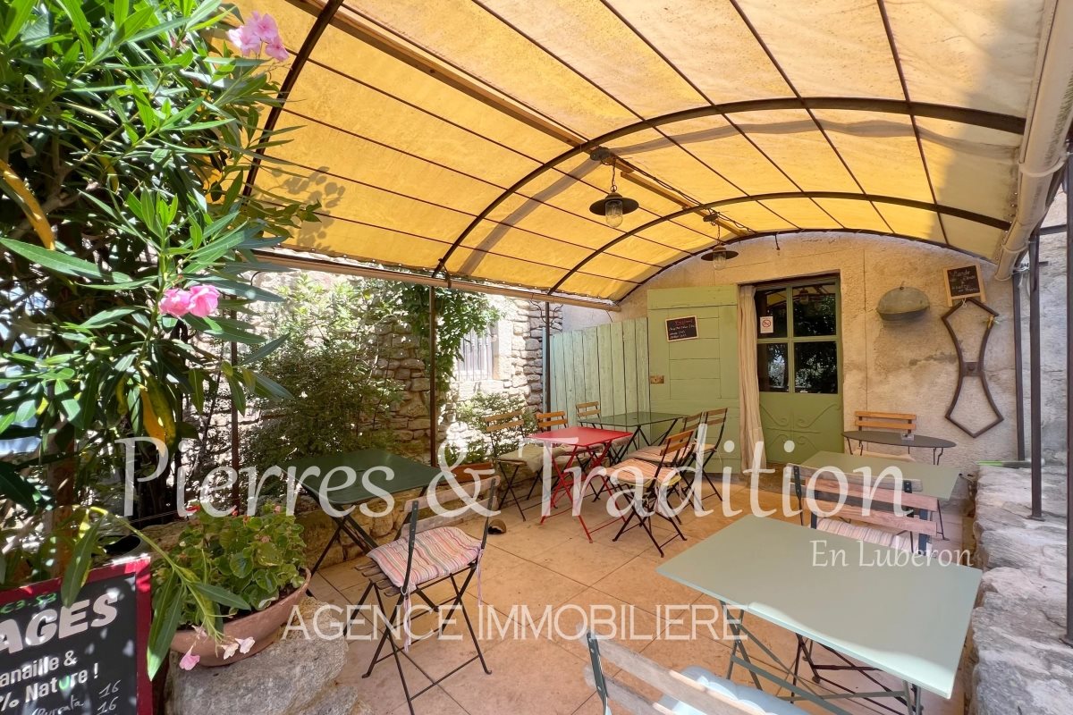 Maison à vendre, 297m², Saignon