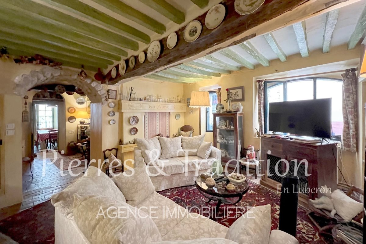 Maison à vendre, 297m², Saignon