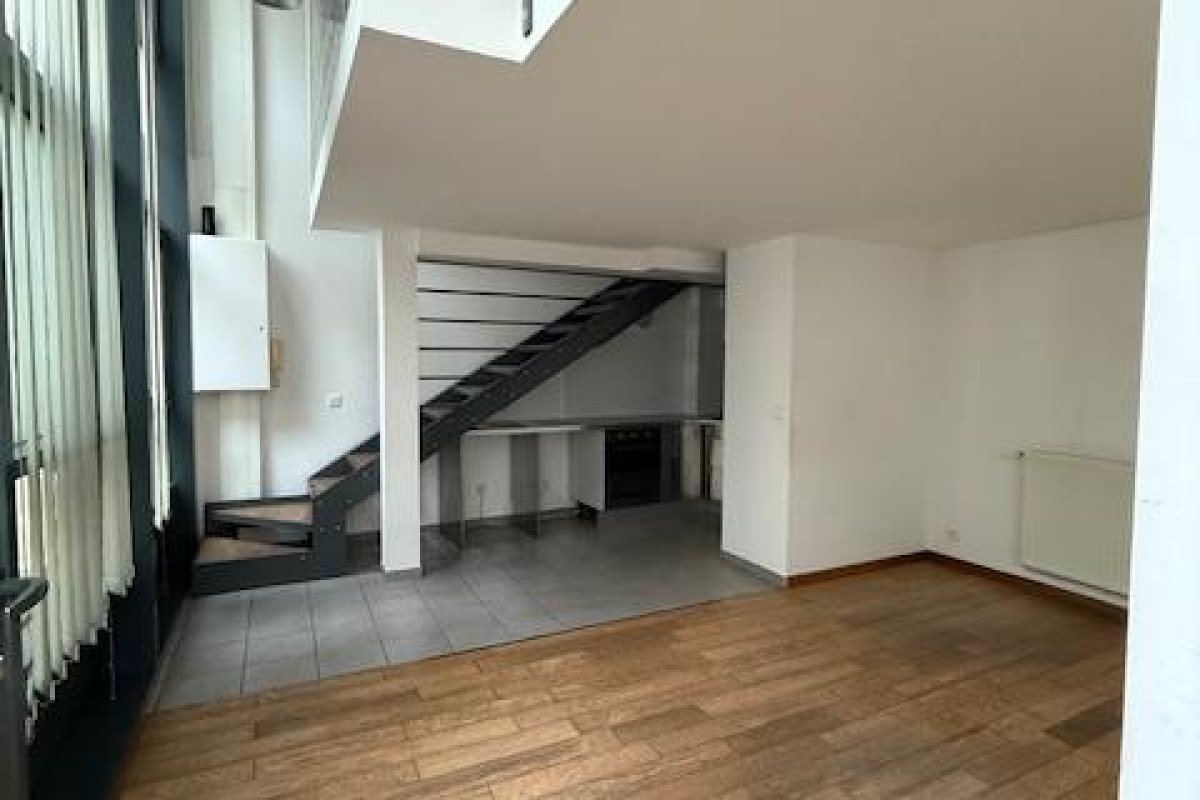Maison à louer, 84m², Paris 15ème