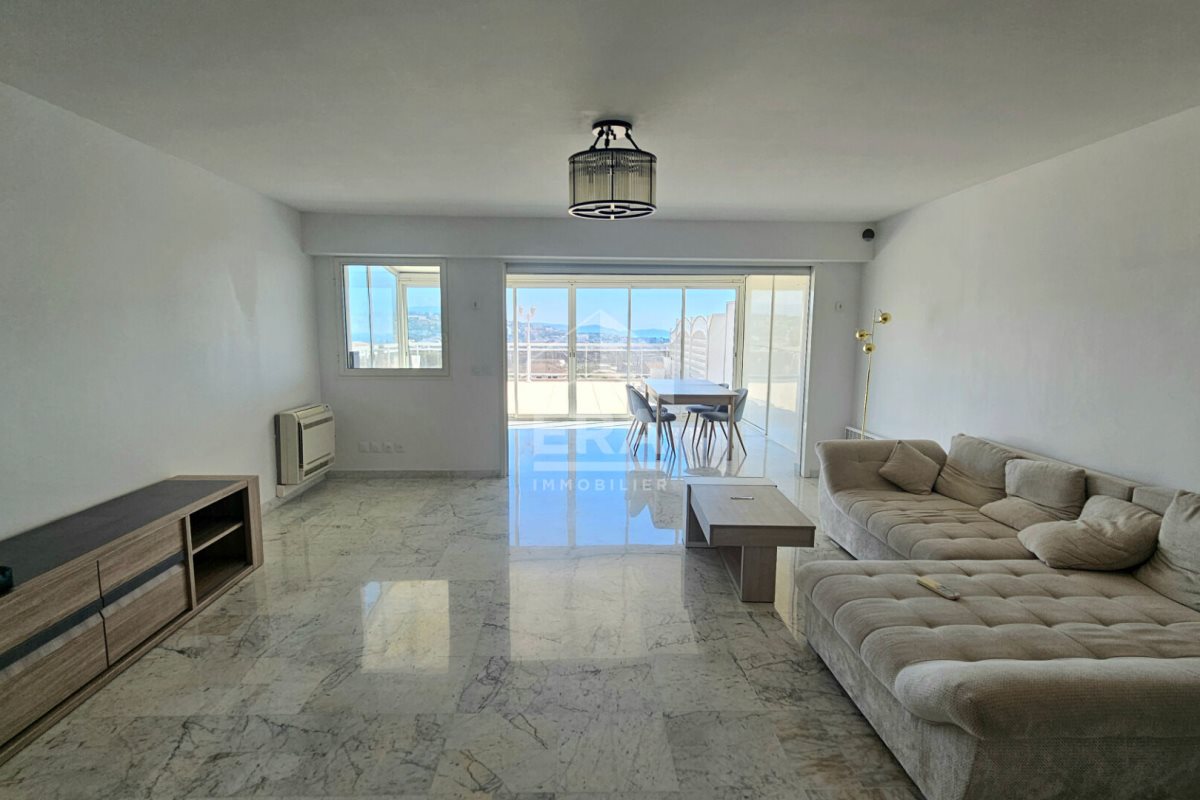 Appartement à louer, 113m², Saint-Laurent-du-Var