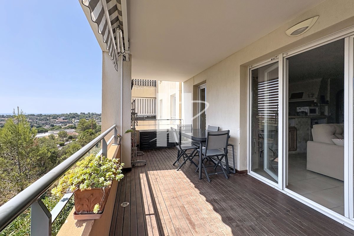 Appartement à vendre, 75m², Saint-Raphaël