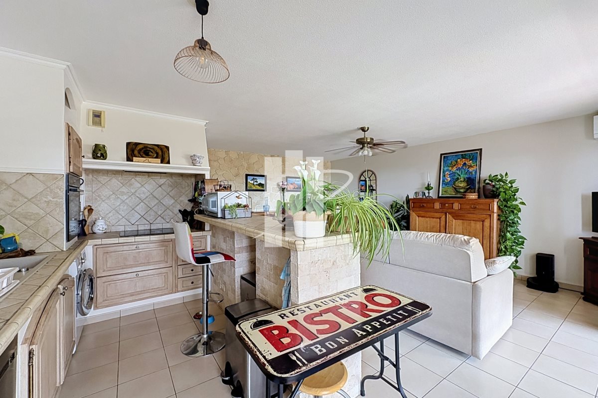 Appartement à vendre, 75m², Saint-Raphaël