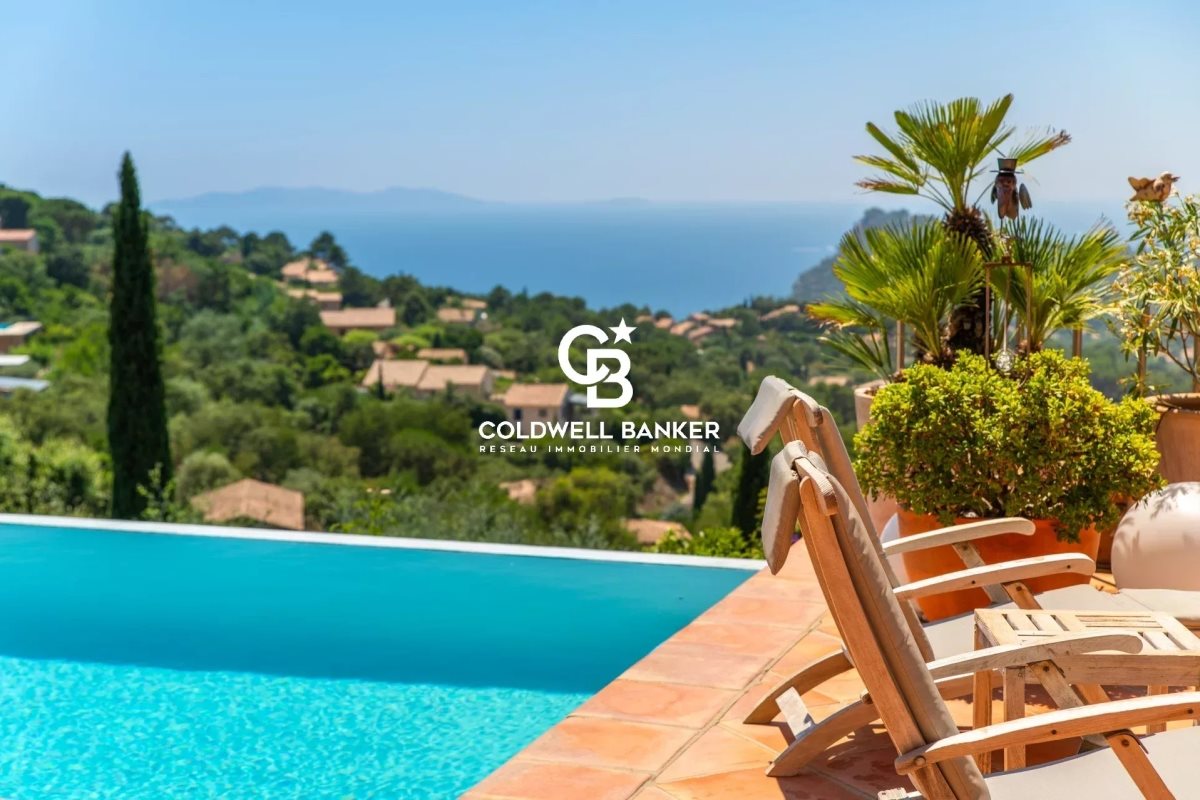 Maison à vendre, 266m², Rayol-Canadel-sur-Mer