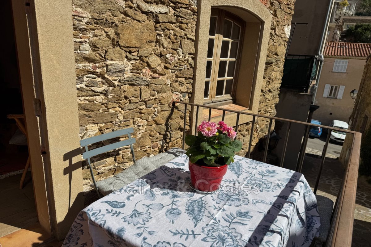 Maison à vendre, NaNm², Bormes-les-Mimosas