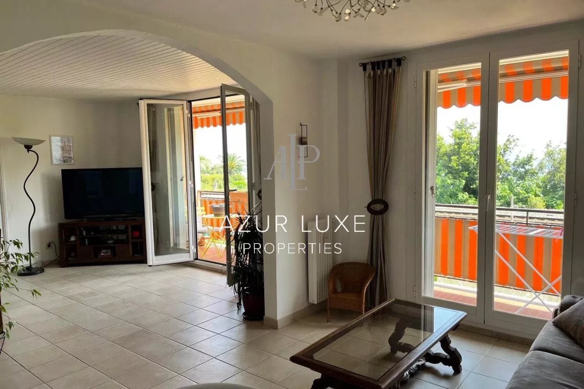 Appartement à vendre, 81m², Beaulieu-sur-Mer