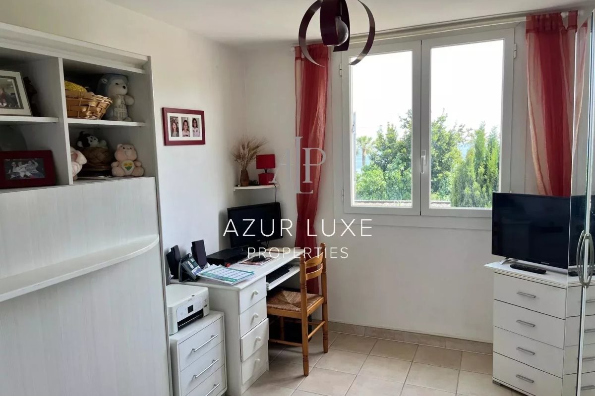 Appartement à vendre, 81m², Beaulieu-sur-Mer
