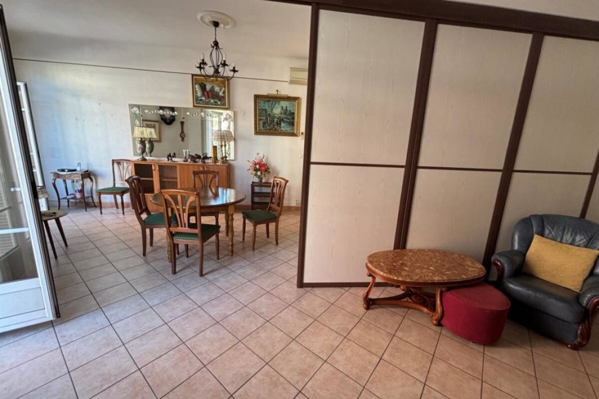 Appartement à vendre, 81m², Menton
