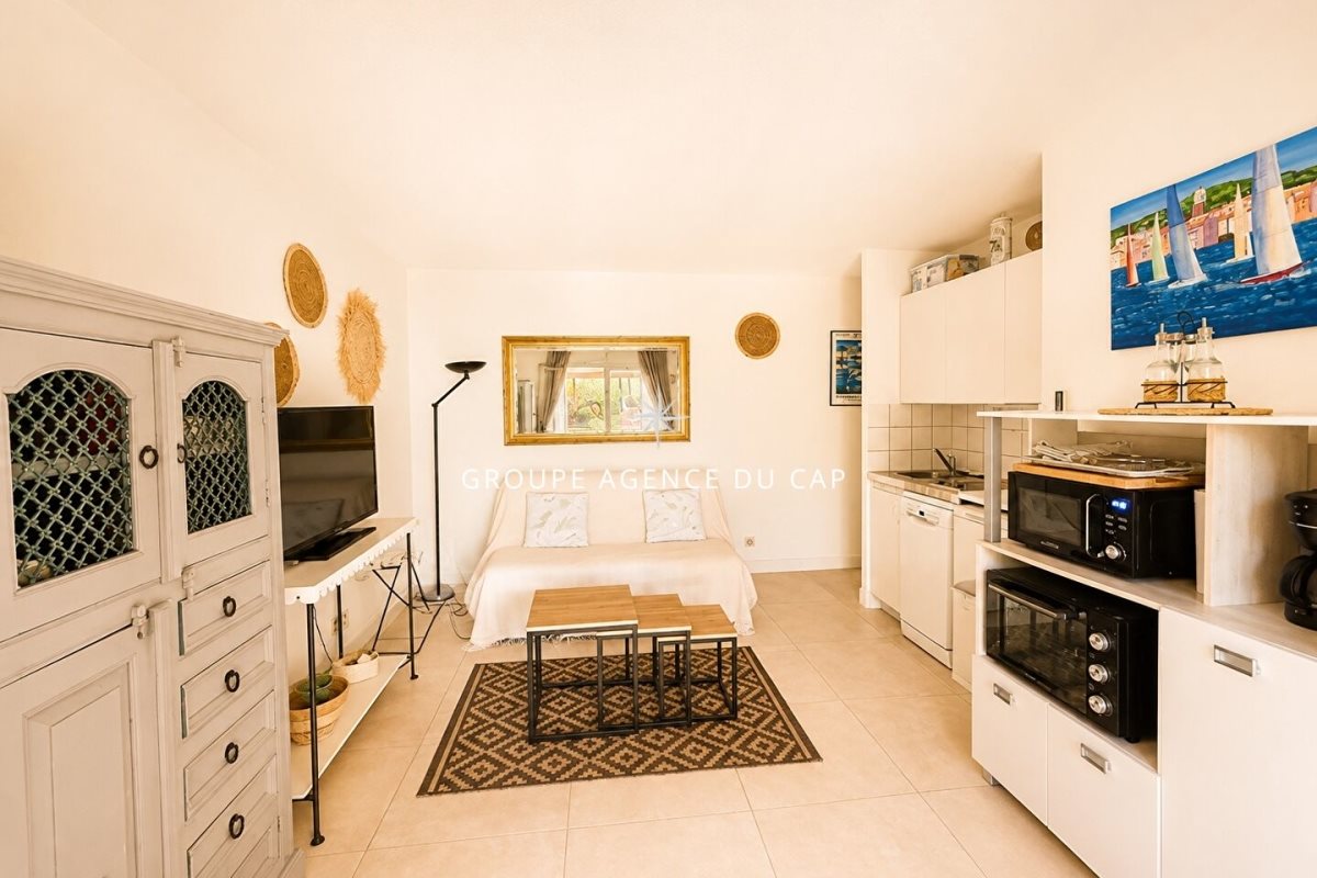 Appartement à vendre, 40m², Roquebrune-sur-Argens