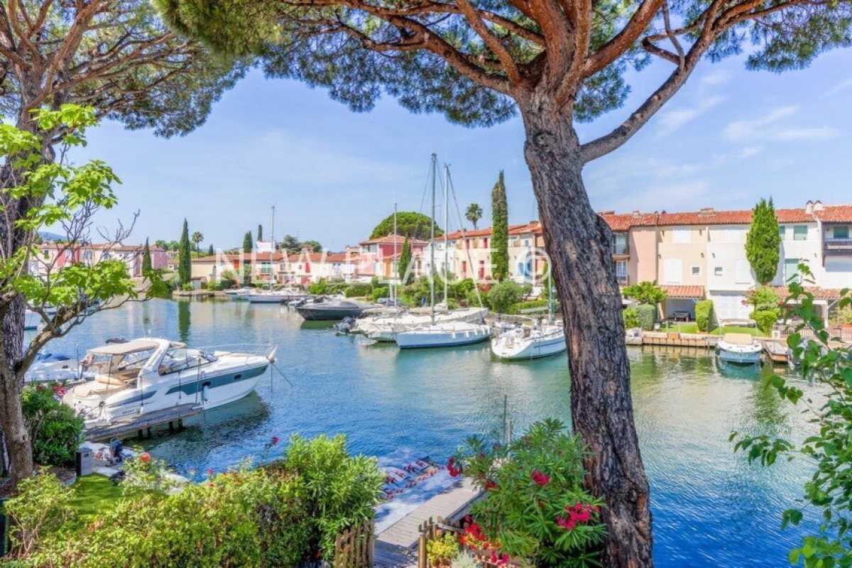 Maison à vendre, 57m², Grimaud