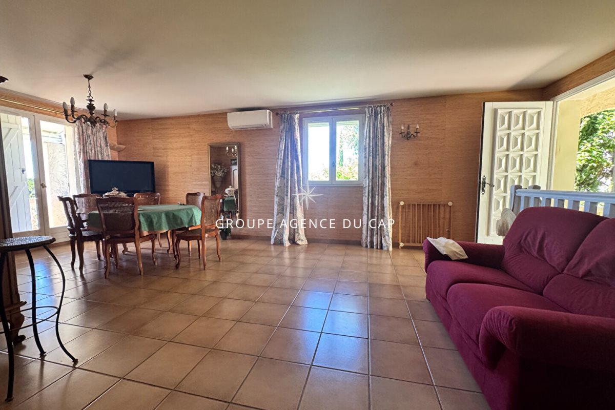 Maison à vendre, 136m², Saint-Raphaël