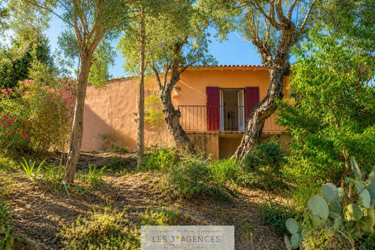 Maison à vendre, 107m², Cogolin