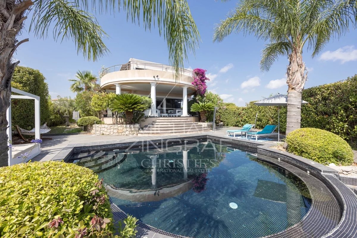Maison à vendre, 373m², Saint-Laurent-du-Var