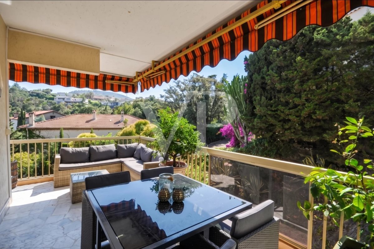 Appartement à vendre, 72m², Mandelieu-la-Napoule