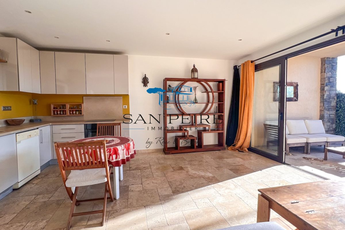 Appartement à vendre, 64m², Roquebrune-sur-Argens