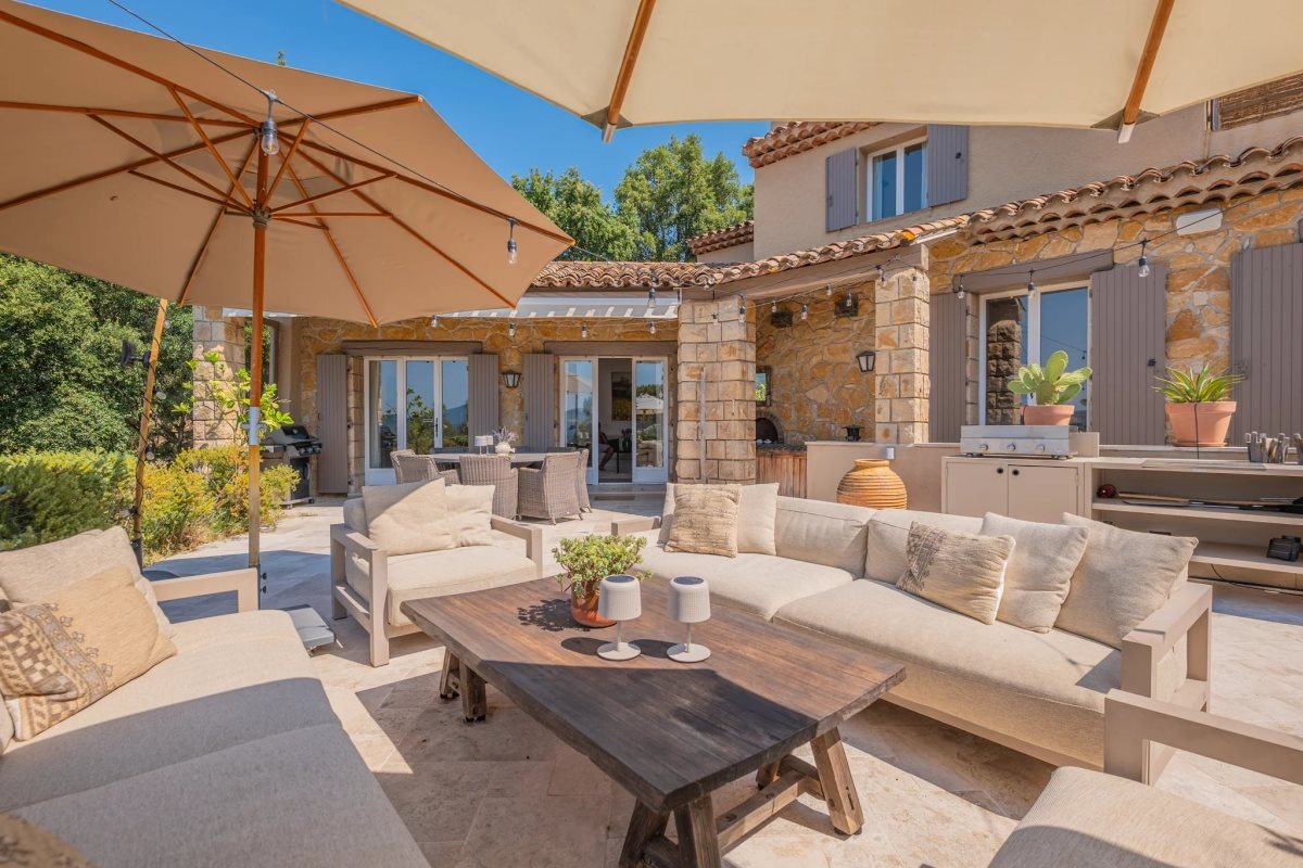 Maison à vendre, 1700m², Grimaud
