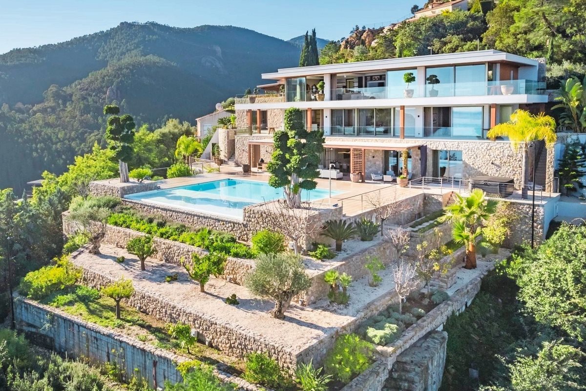 Maison à vendre, 830m², Saint-Raphaël