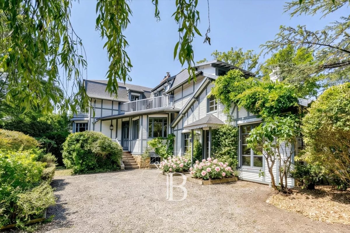 Maison à vendre, 325m², Garches