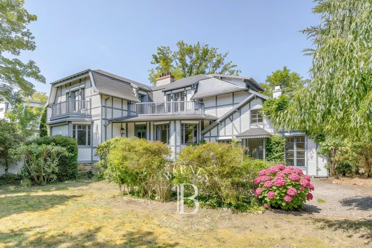Maison à vendre, 325m², Garches