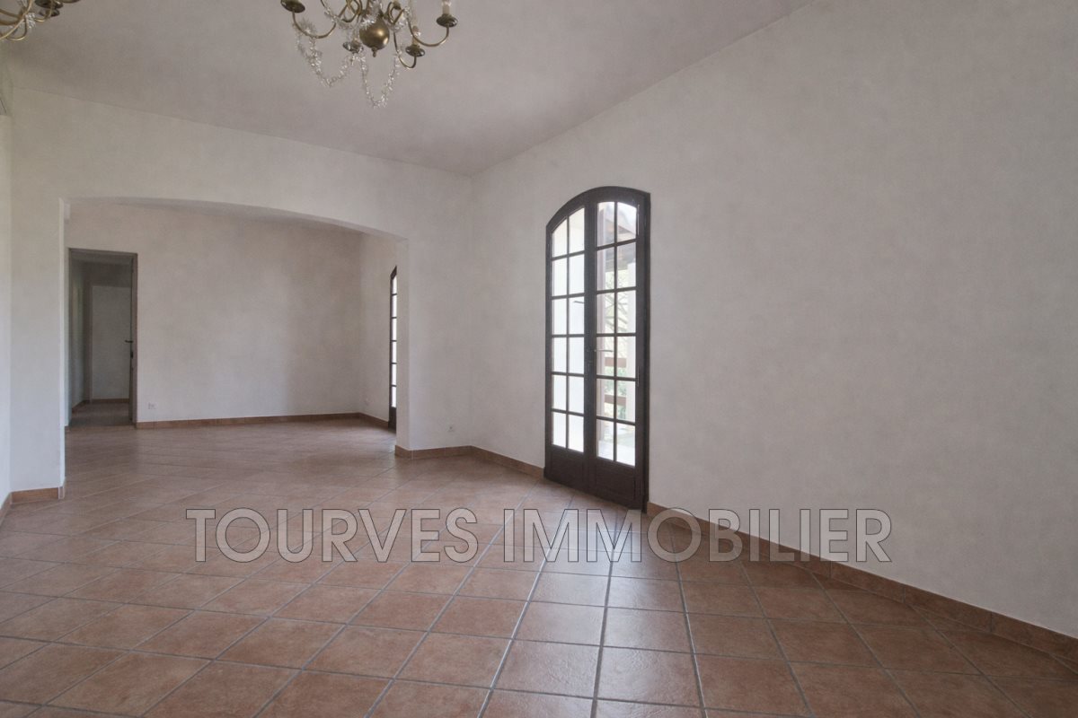 Maison à vendre, 125m², Tourves