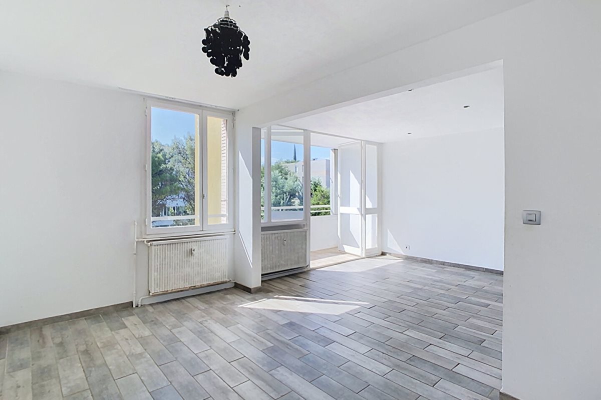 Appartement à vendre, 76m², Carpentras