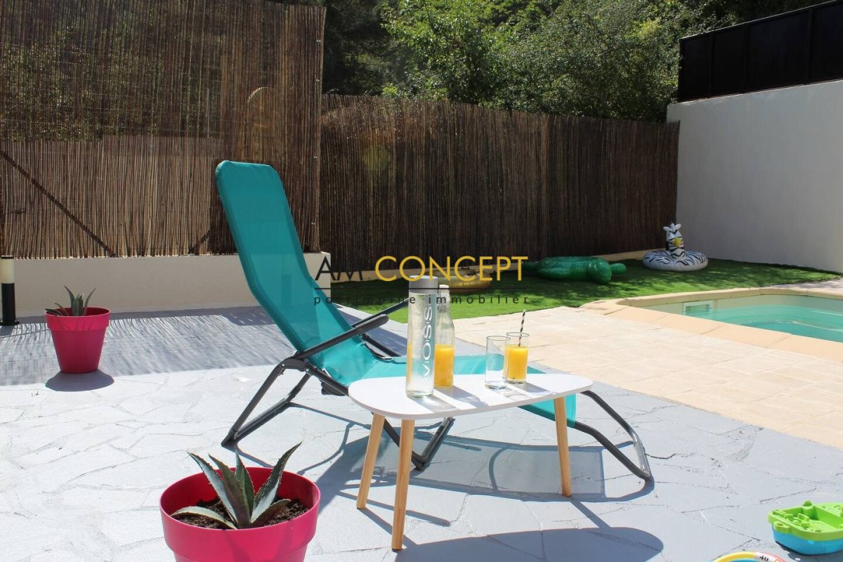 Maison à vendre, 115m², Peille