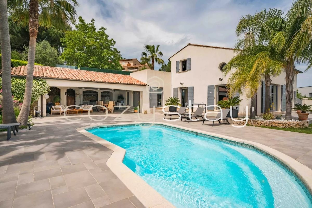 Maison à vendre, 260m², Valbonne