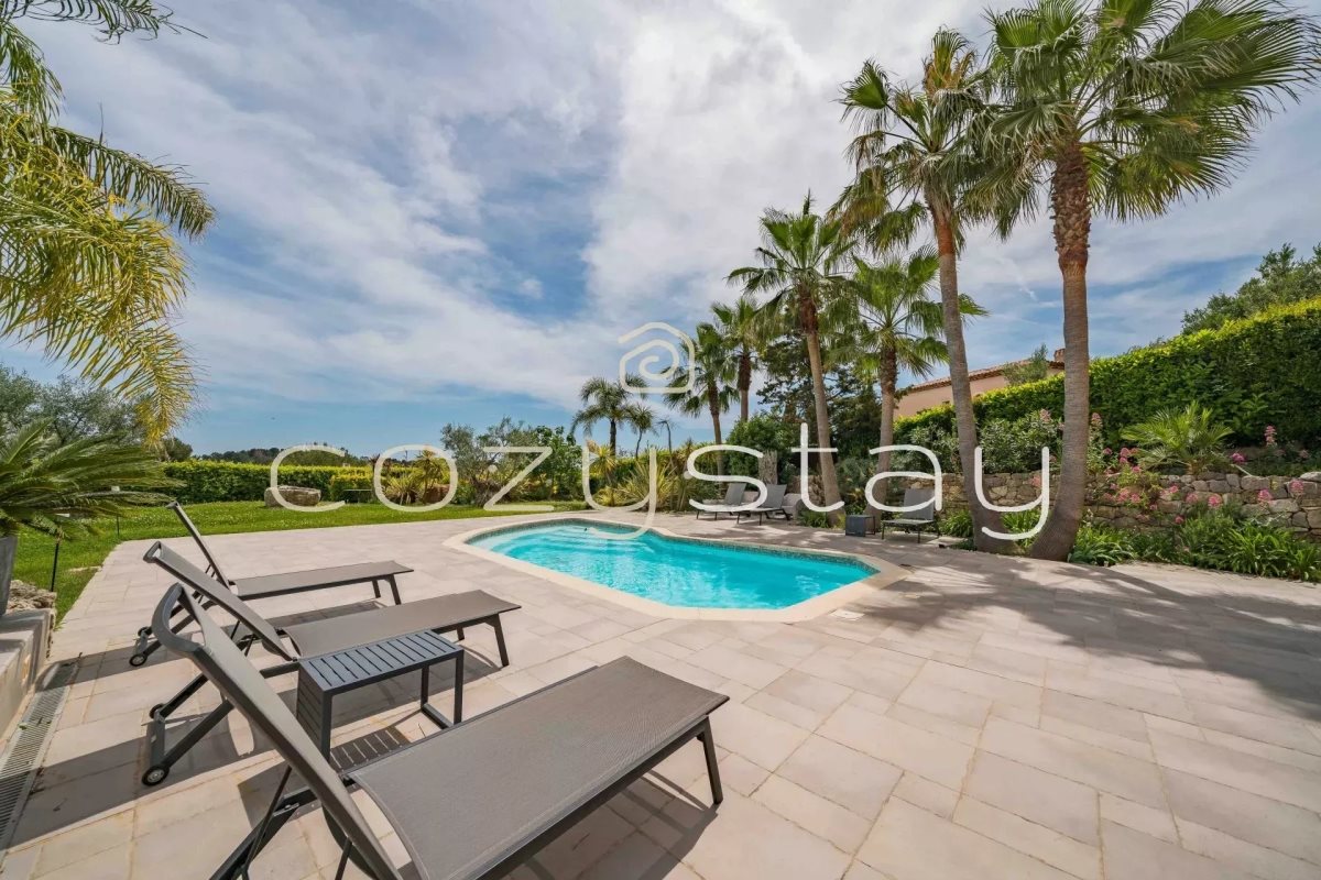 Maison à vendre, 260m², Valbonne