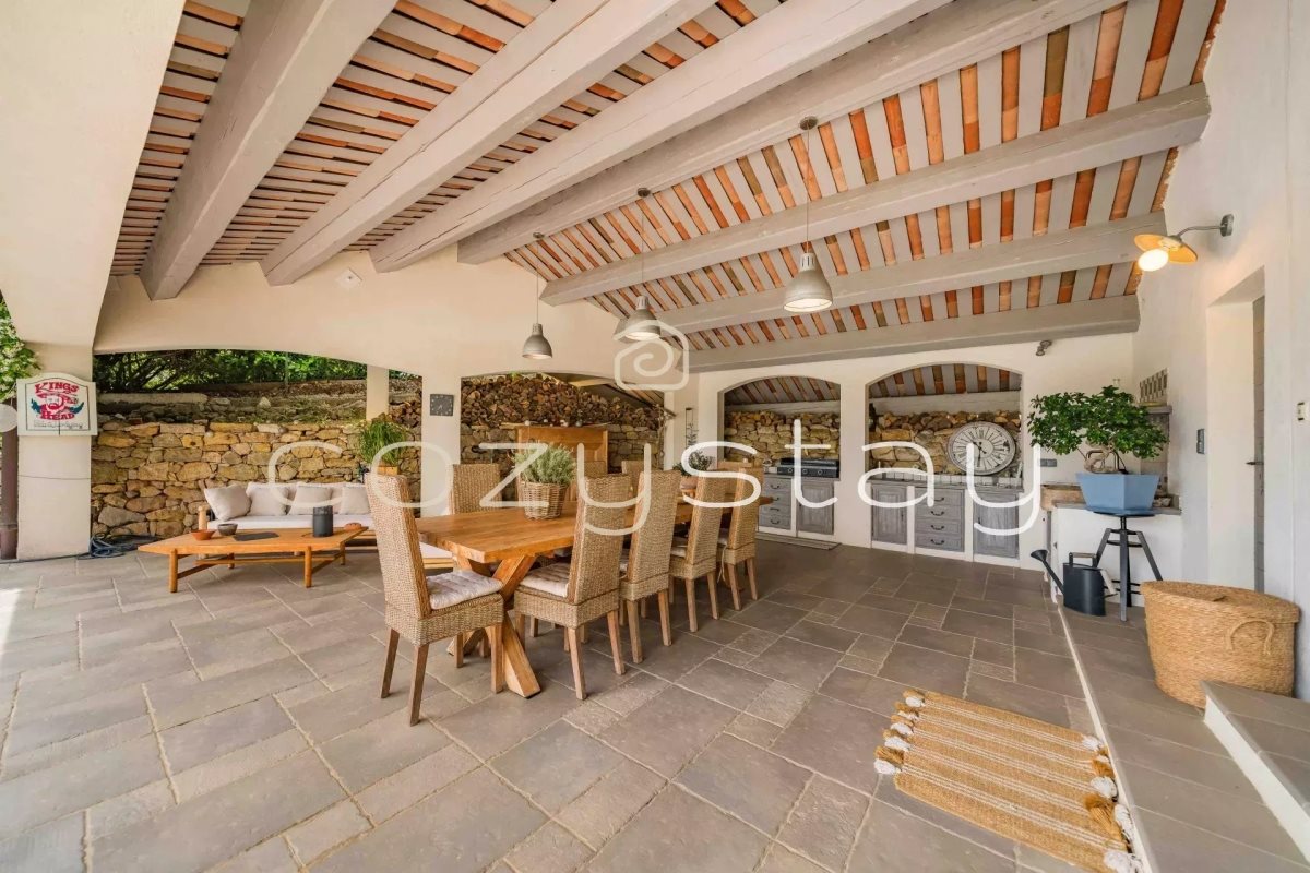Maison à vendre, 260m², Valbonne