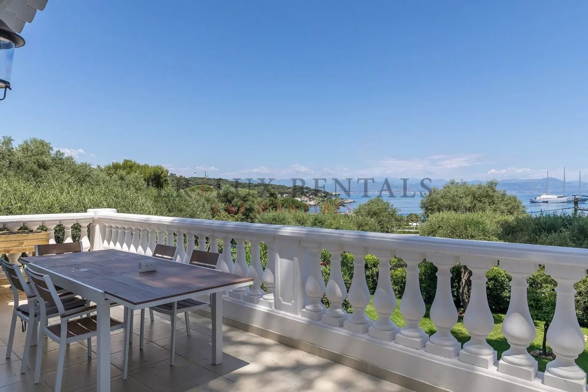 Maison à vendre, 1729m², Antibes