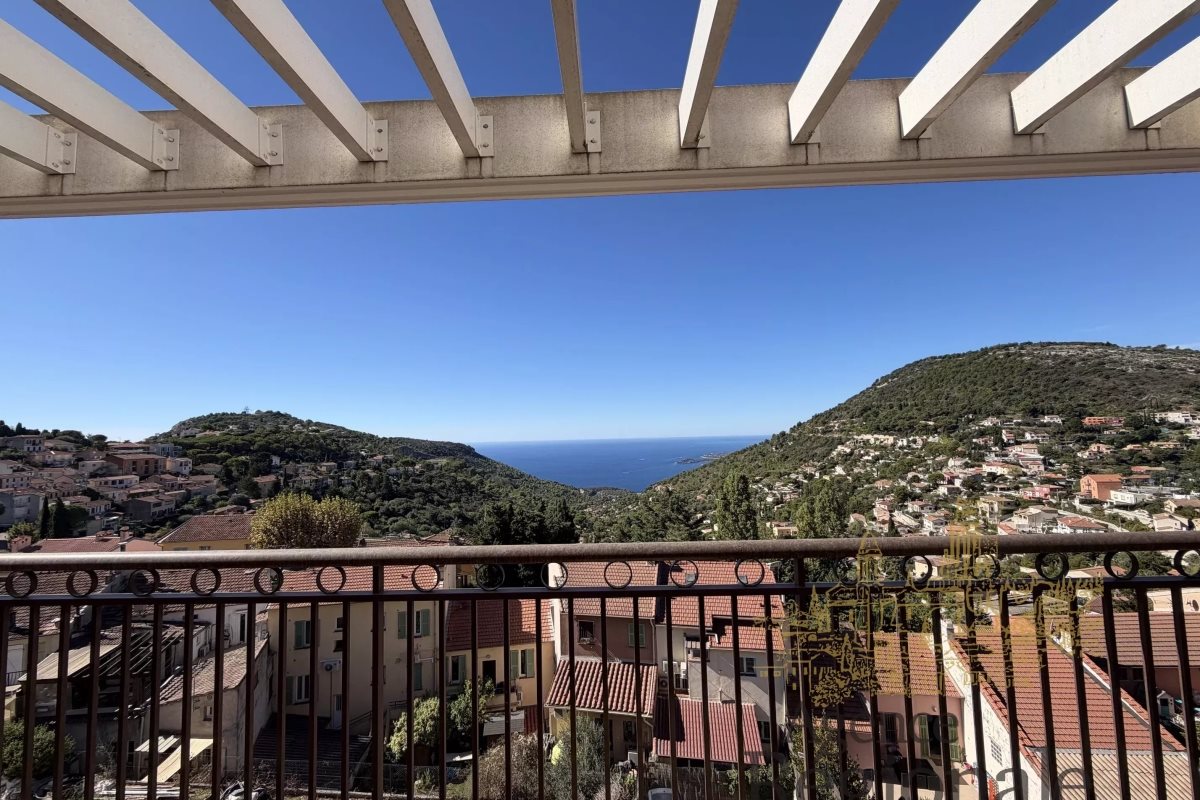Appartement à louer, 80m², La Turbie