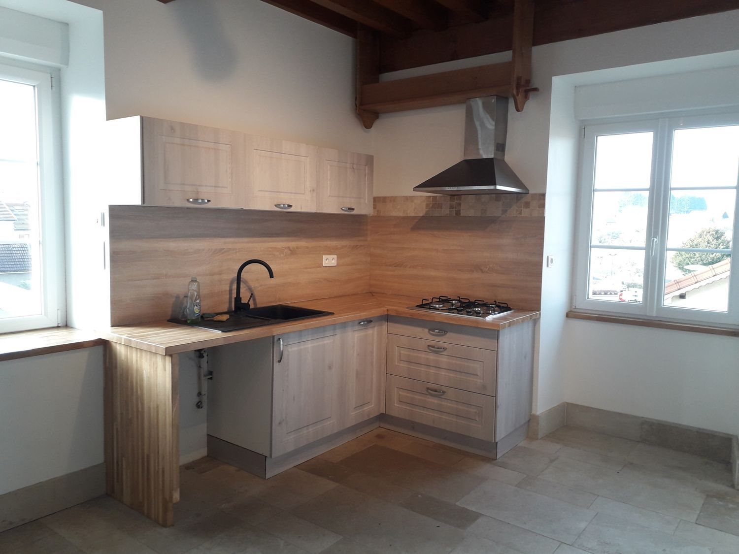 Appartement à louer, 74m², Biesles