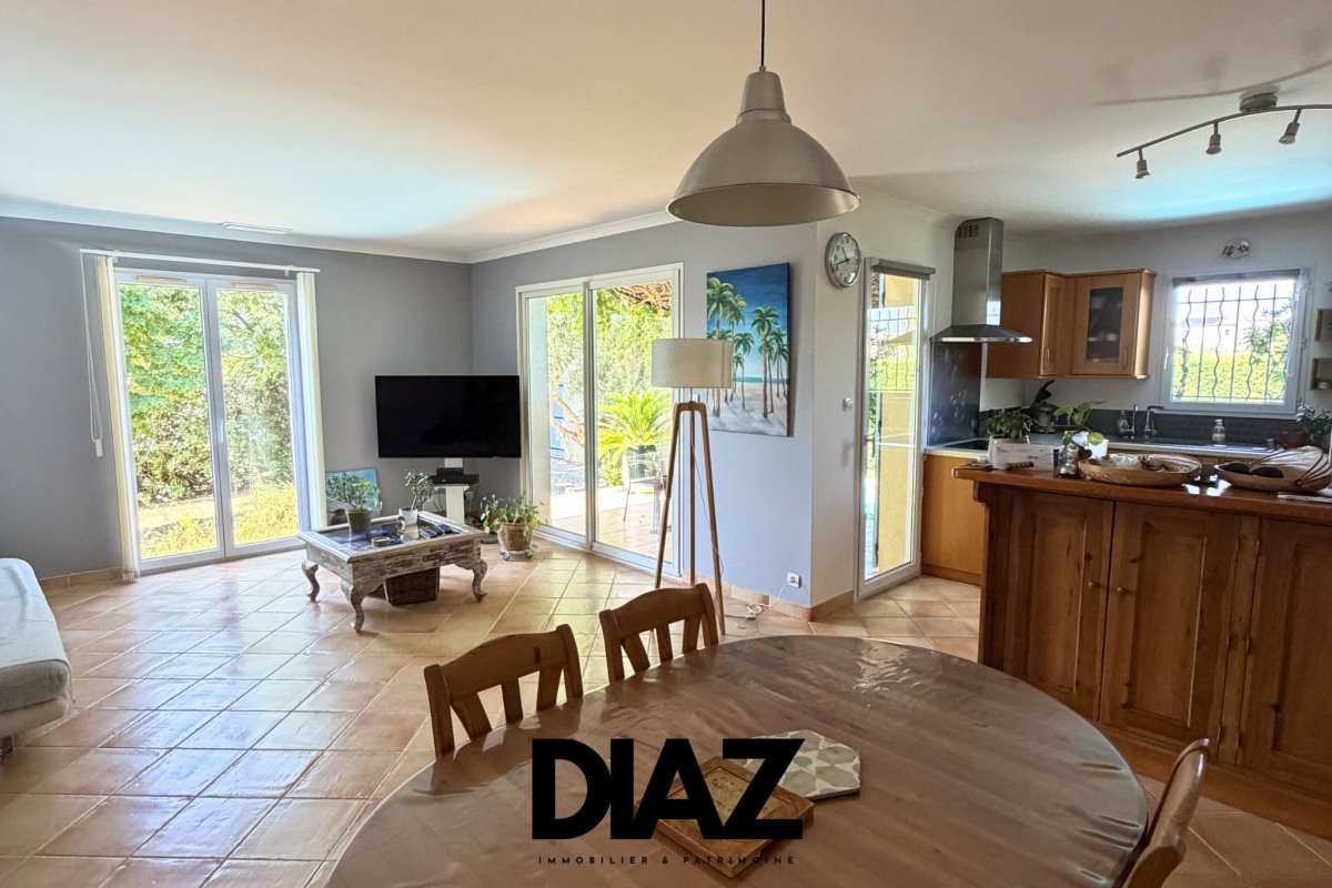 Maison à vendre, 120m², Saint-Chaptes