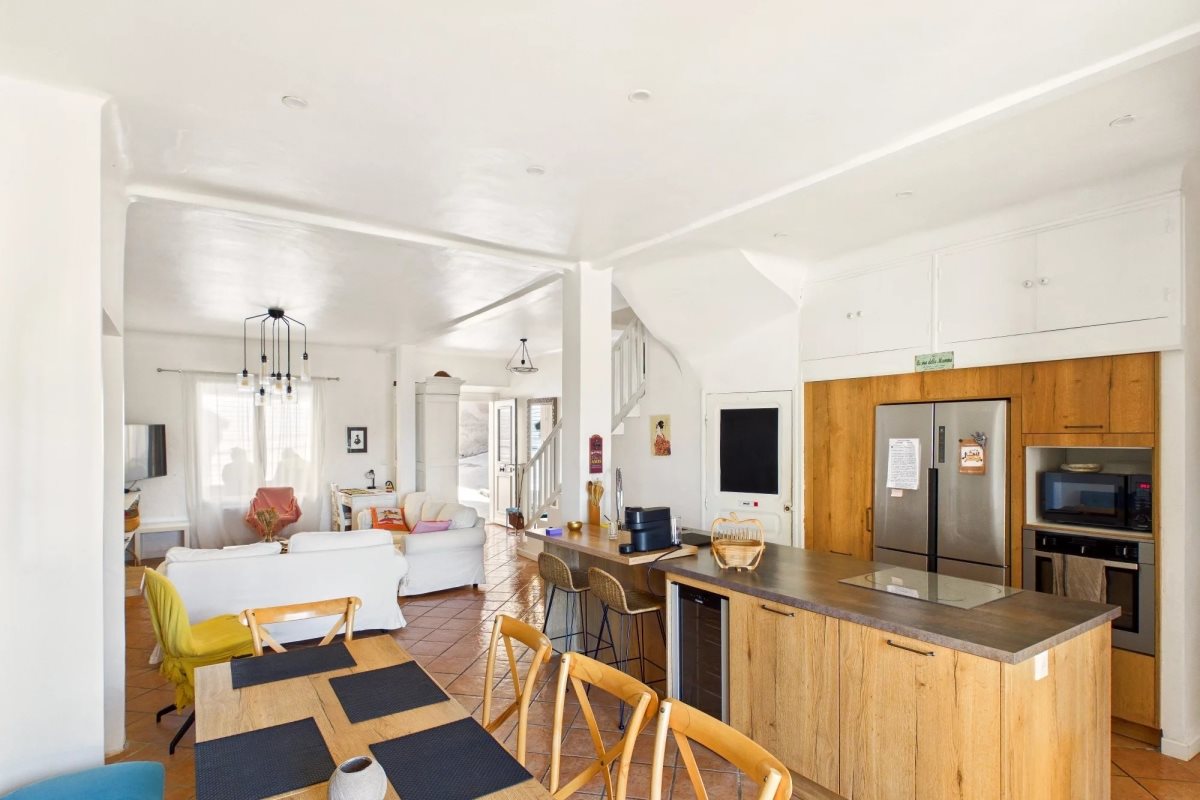 Maison à vendre, 174m², Pourrières