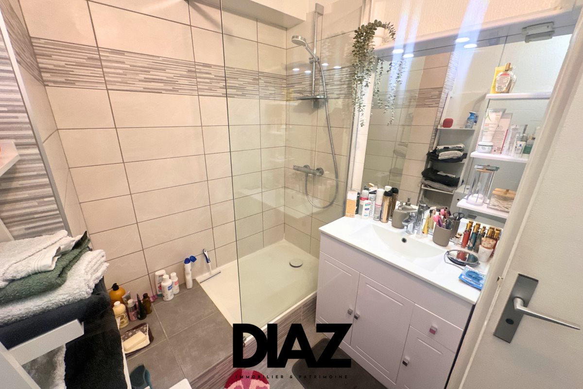Appartement à vendre, 25m², Nîmes
