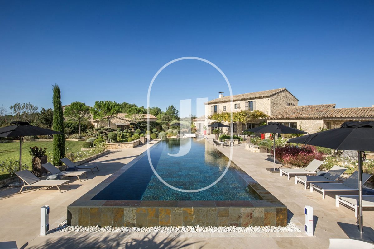 Maison à vendre, 409m², Saint-Rémy-de-Provence