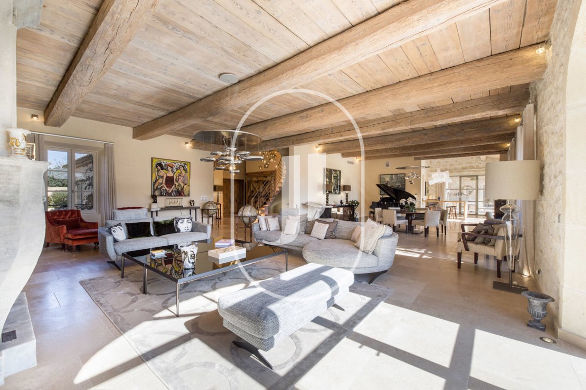 Maison à vendre, 409m², Saint-Rémy-de-Provence