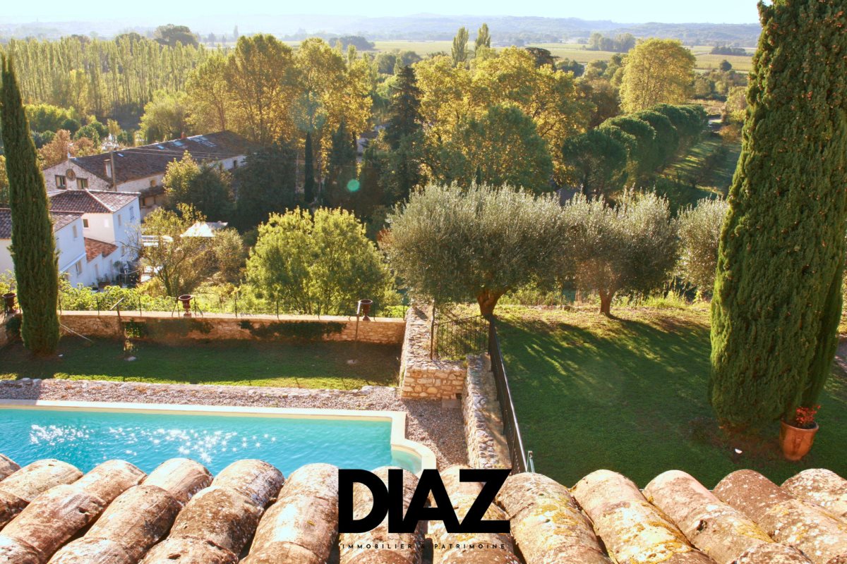 Maison à vendre, 613m², La Rouvière