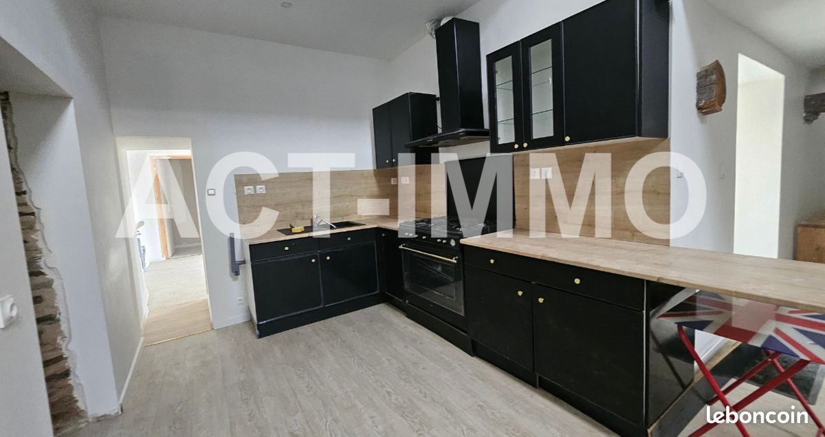 Maison à vendre, 150m², Martinvast