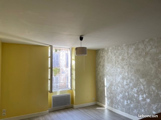 Appartement à louer, 40m², Saint-Céré