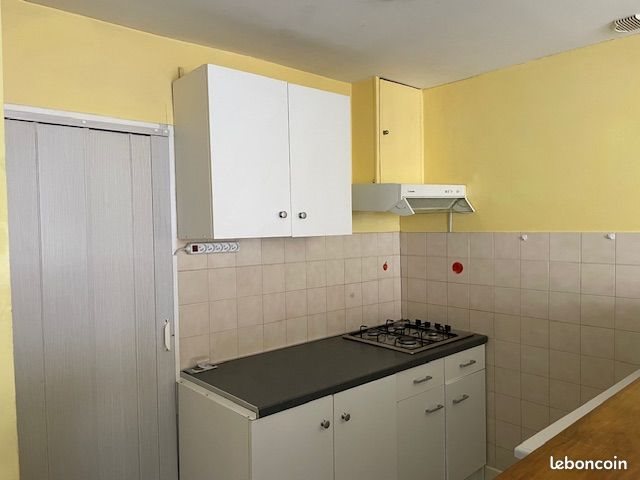 Appartement à louer, 40m², Saint-Céré