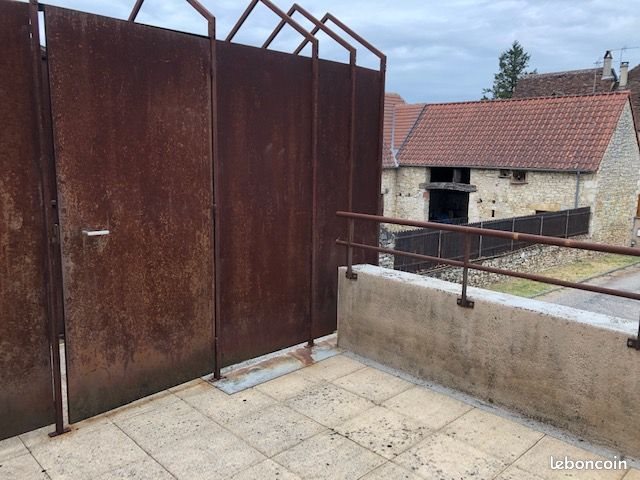 Appartement à louer, 71m², Puybrun